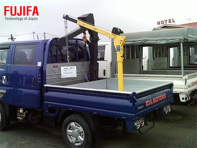 Cẩu xoay FUJIFA gắn xe tải 360 độ 500kg  Tời điện nhập khẩu